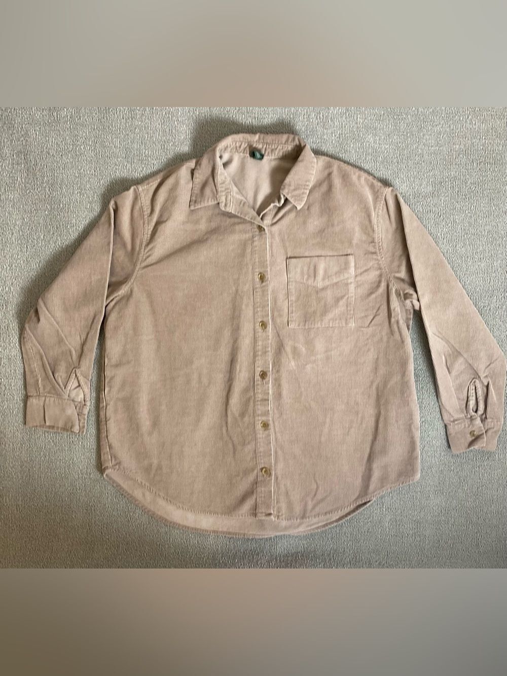 Wild Fable Beige Corduroy Relaxed Fit Long Sleeve Button-Up Shirt Relaxed Neutra